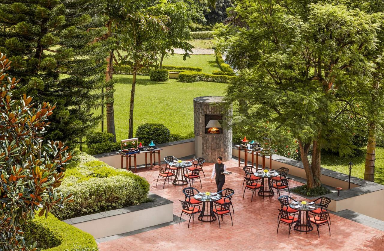 Hotel Hyatt Regency Kathmandu Esterno foto